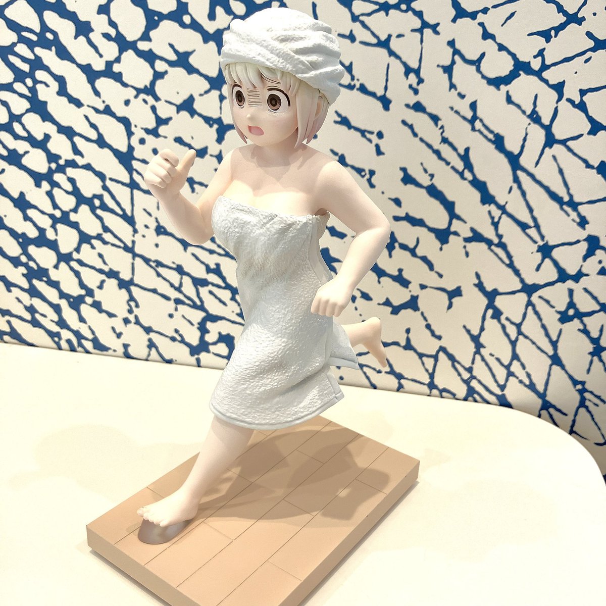 もちづきさんのプライズフィギュア画像