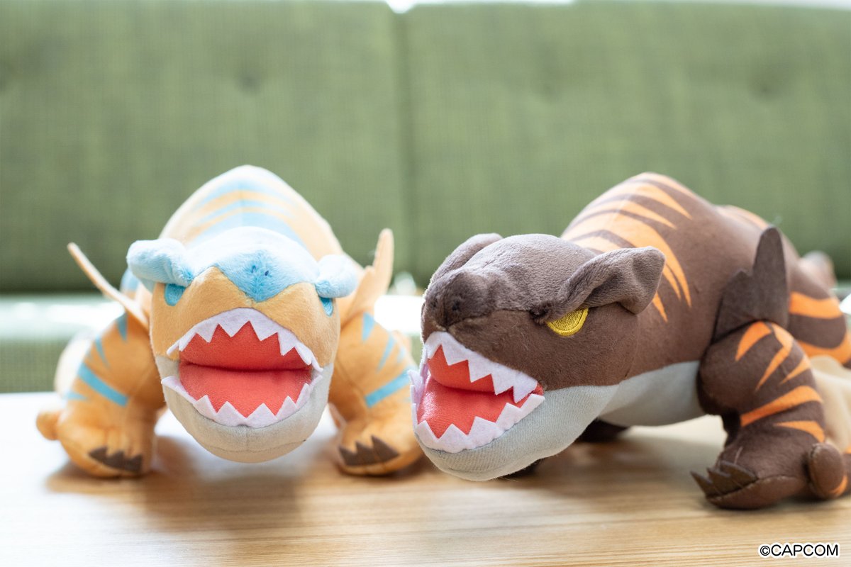 モンスターハンター デフォルメBIGぬいぐるみ(ティガレックス・ティガレックス亜種)のプライズ画像