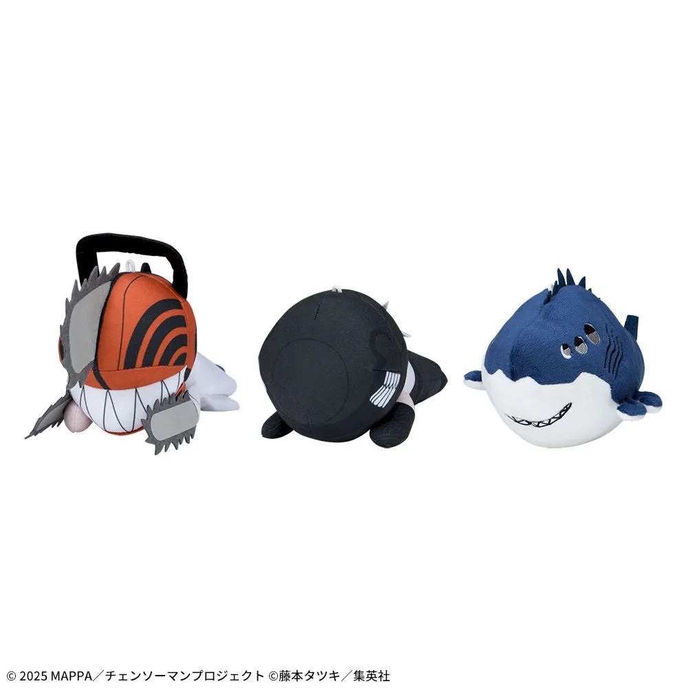 劇場版『チェンソーマンレゼ篇』 寝そべりぬいぐるみ“ チェンソーマン&ボム&ビーム”のプライズ画像